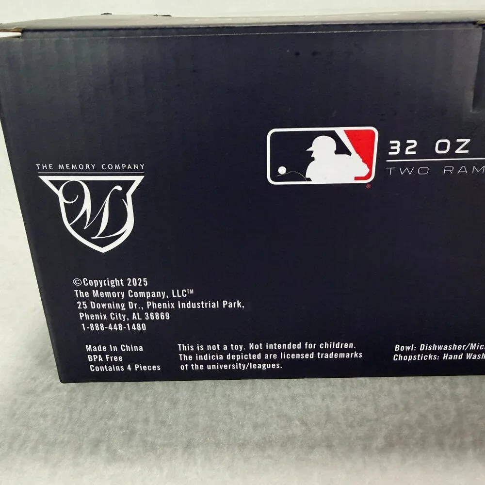 New York Yankees Ramen Bowl Set of 2 32 oz Ceramic with Chopsticks MLB NY NIB